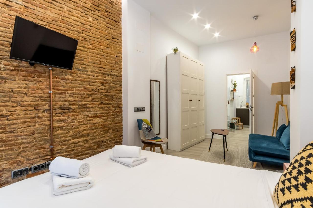 2 Habitaciones 2 Banos- Moderno Y Acogedor - Imperial Madrid Exterior foto